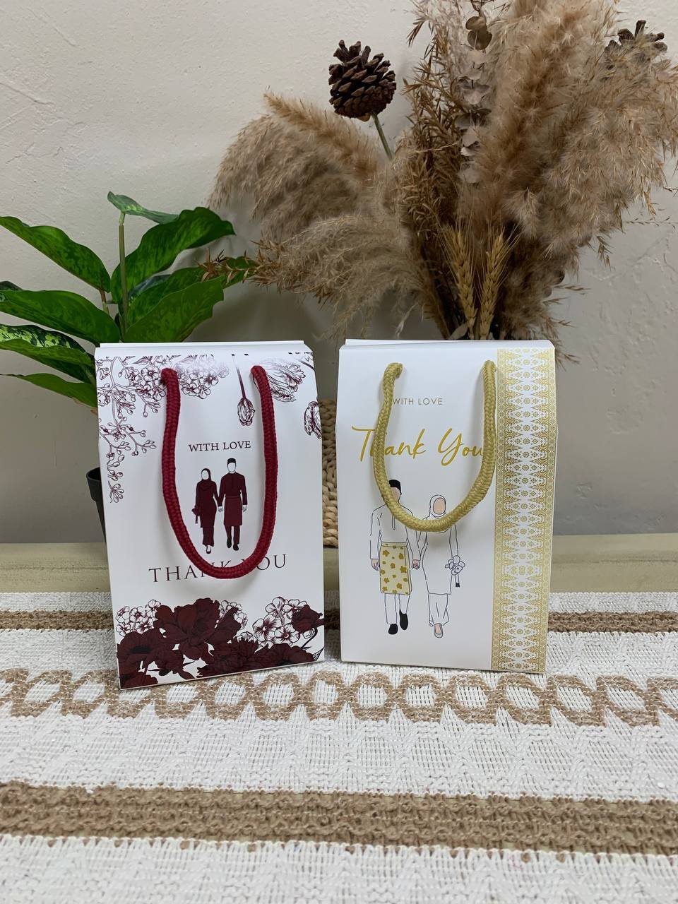 [50 PCS] DOORGIFT Handbag Box XL (BW) WEDDING/GIFT/GOODIES/PARTY - PRINTING THANK YOU